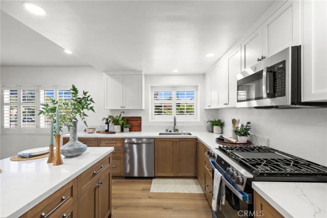 2076 N Mori, Orange, CA 92867