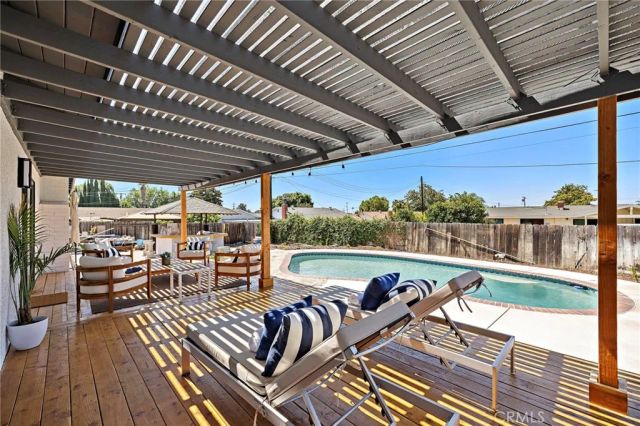 2076 N Mori, Orange, CA 92867