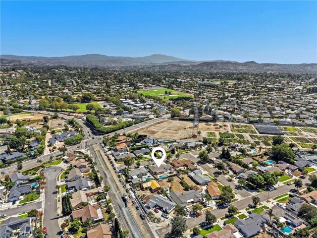 2076 N Mori, Orange, CA 92867