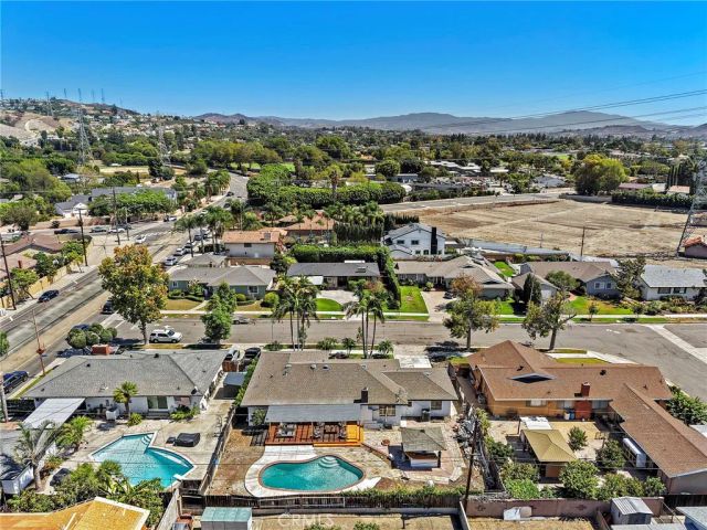 2076 N Mori, Orange, CA 92867