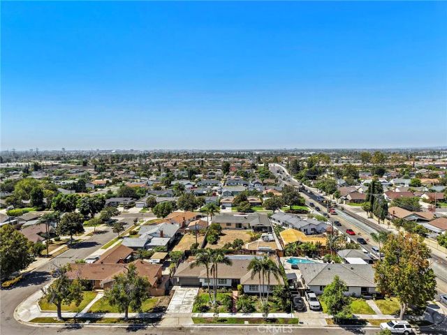 2076 N Mori, Orange, CA 92867