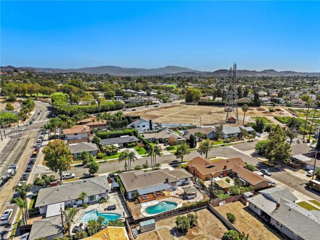 2076 N Mori, Orange, CA 92867