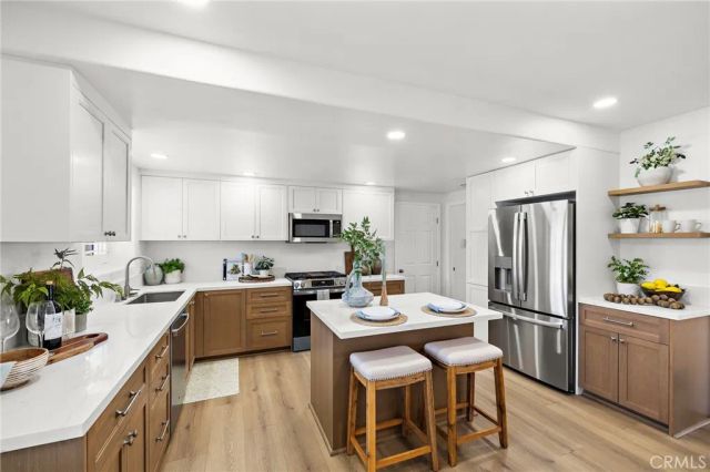 2076 N Mori, Orange, CA 92867