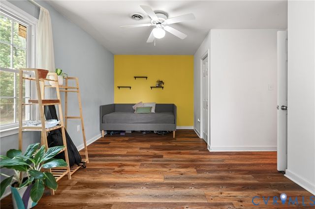 3136 Ramsey Dr, Chester, VA 23831