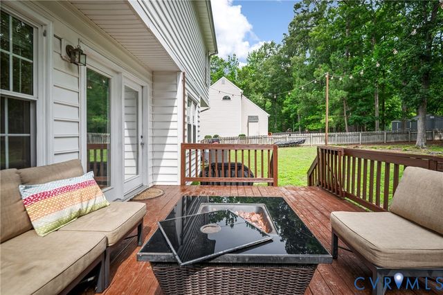 3136 Ramsey Dr, Chester, VA 23831