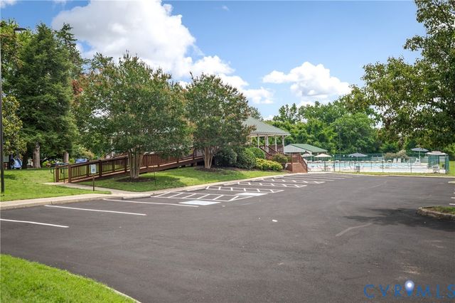 3136 Ramsey Dr, Chester, VA 23831