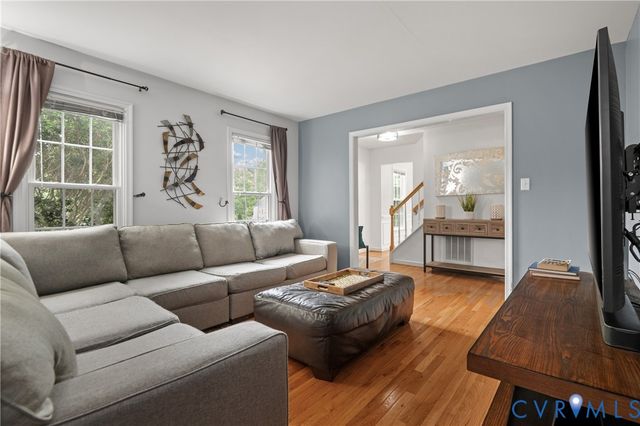 3136 Ramsey Dr, Chester, VA 23831