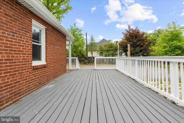 4666 LEONARDTOWN RD, Waldorf, MD 20601