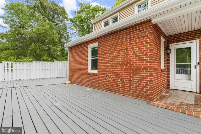 4666 LEONARDTOWN RD, Waldorf, MD 20601