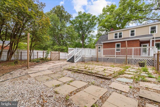 4666 LEONARDTOWN RD, Waldorf, MD 20601