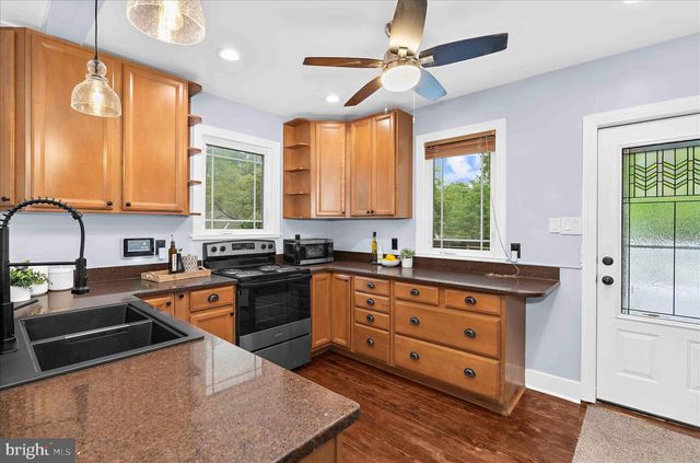 4666 LEONARDTOWN RD, Waldorf, MD 20601