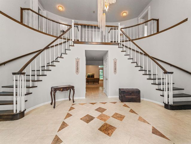 307 Whispering Hills Street, Hot Springs, AR 71901