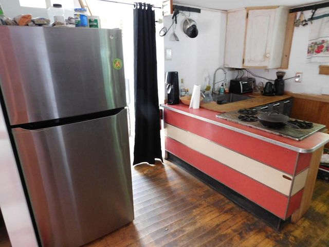 9562 Main Road, Huntington, VT 05462