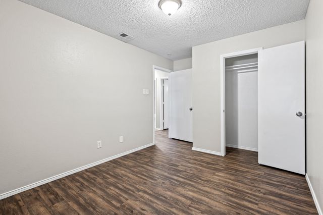 1530 Lime Leaf Lane, Duncanville, TX 75137