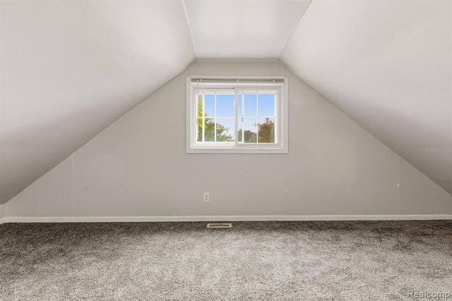 5852 Beech Daly Road, Taylor, MI 48180