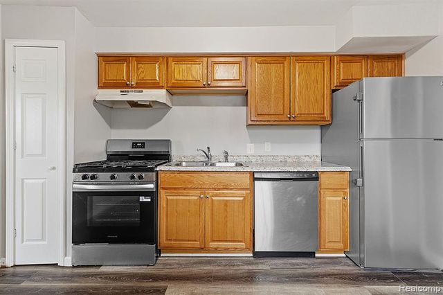 5852 Beech Daly Road, Taylor, MI 48180