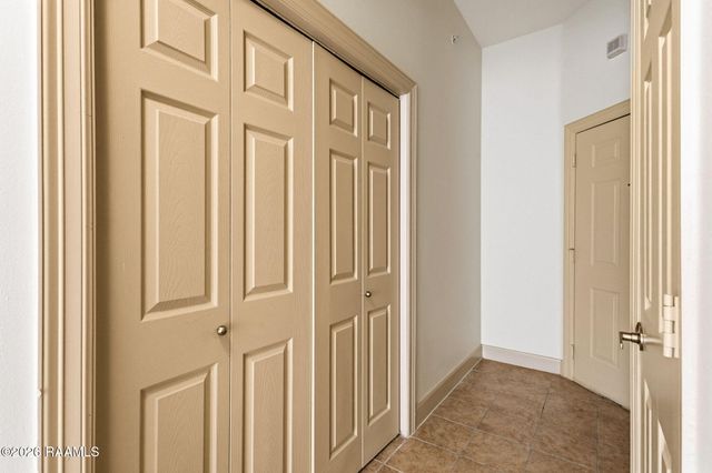 201 Settlers Trace Boulevard 4416, Lafayette, LA 70508