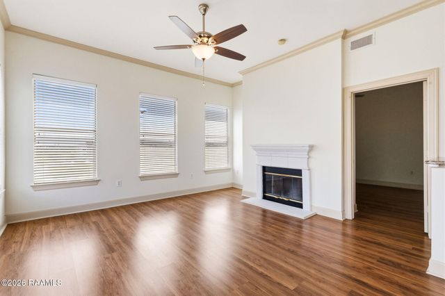 201 Settlers Trace Boulevard 4416, Lafayette, LA 70508