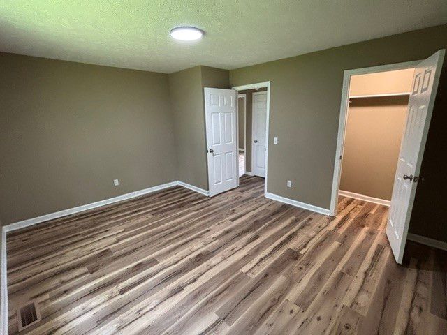 9098 Redbud Ln, Nunnelly, TN 37137
