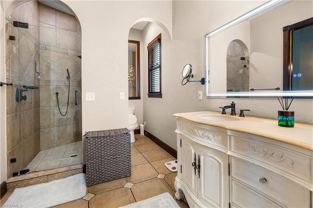 1504 Bowlees CV, Bradenton, FL 34207