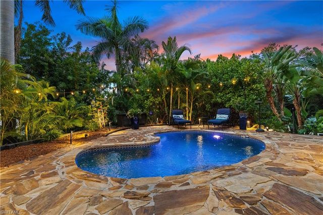 1504 Bowlees CV, Bradenton, FL 34207