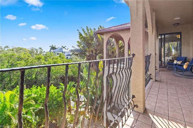 1504 Bowlees CV, Bradenton, FL 34207