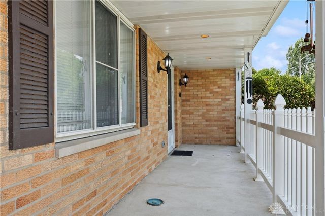 5433 Pentland Circle, Huber Heights, OH 45424