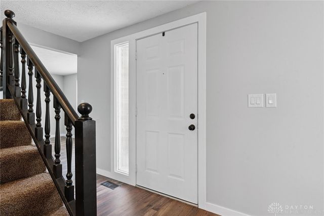 5433 Pentland Circle, Huber Heights, OH 45424