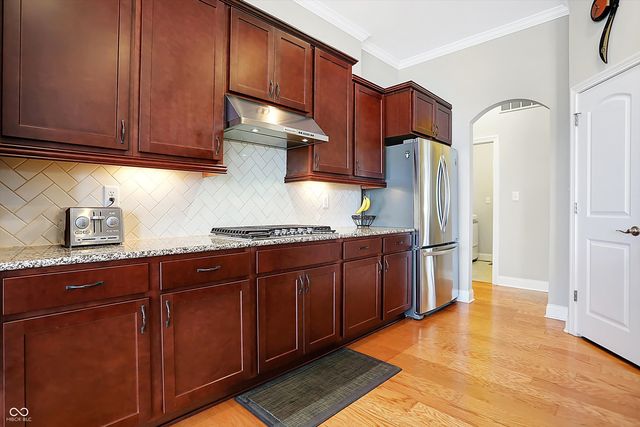 3924 Bear Creek Way, Carmel, IN 46074