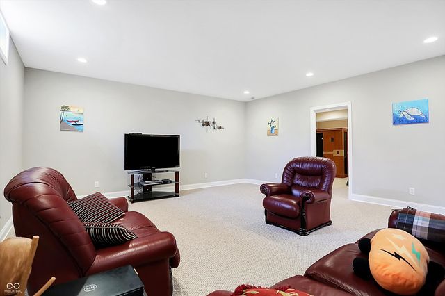 3924 Bear Creek Way, Carmel, IN 46074