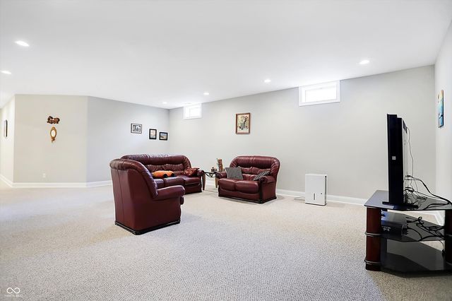 3924 Bear Creek Way, Carmel, IN 46074