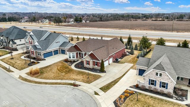 3924 Bear Creek Way, Carmel, IN 46074