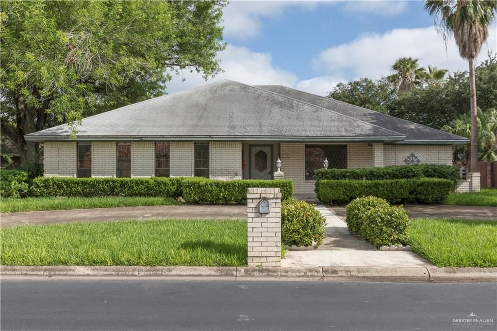 112 E Xanthisma Avenue, Mcallen, TX 78504