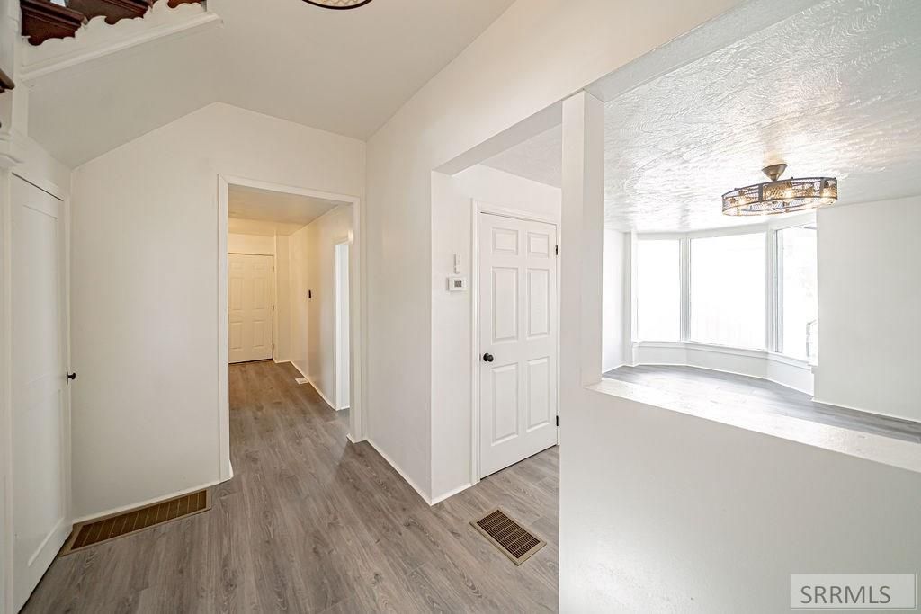 Image 9 of property listing at 1401 W Albany Street, Idaho Falls, ID 83402