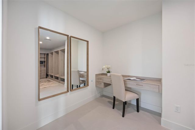 2590 FLOYD STREET, Sarasota, FL 34239