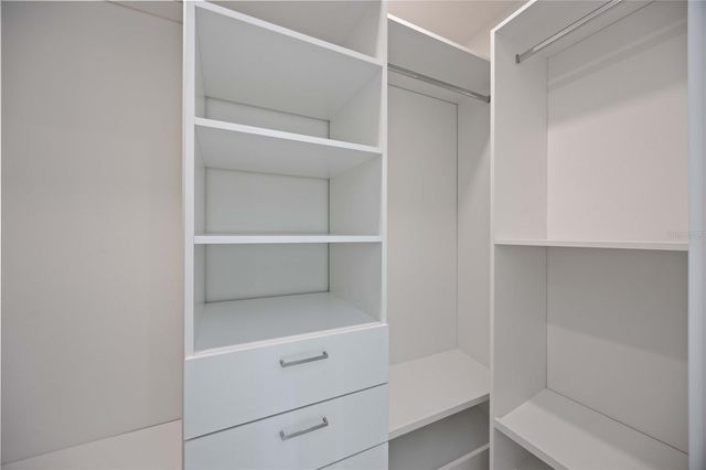 2590 FLOYD STREET, Sarasota, FL 34239