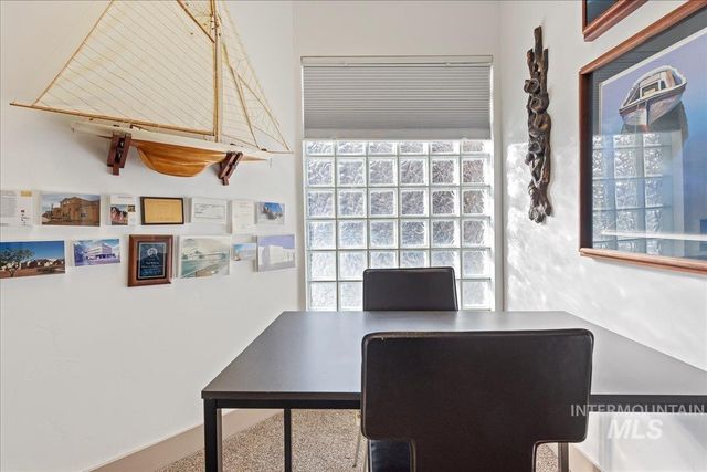 2586 S Creek Pointe Lane, Eagle, ID 83616