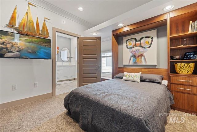 2586 S Creek Pointe Lane, Eagle, ID 83616