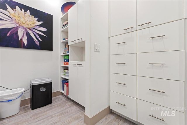 2586 S Creek Pointe Lane, Eagle, ID 83616