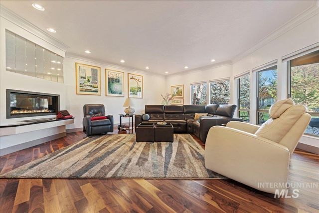 2586 S Creek Pointe Lane, Eagle, ID 83616