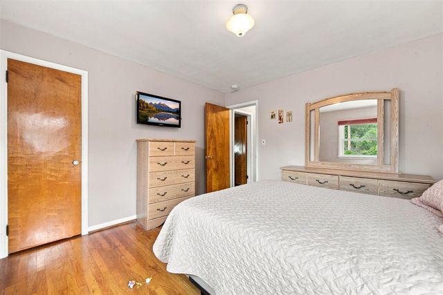 16981 Macarthur, Redford, MI 48240
