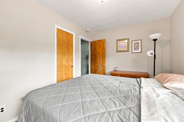 16981 Macarthur, Redford, MI 48240