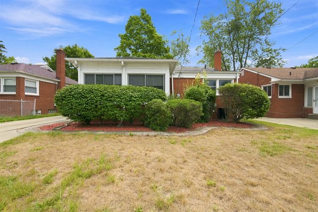 16981 Macarthur, Redford, MI 48240