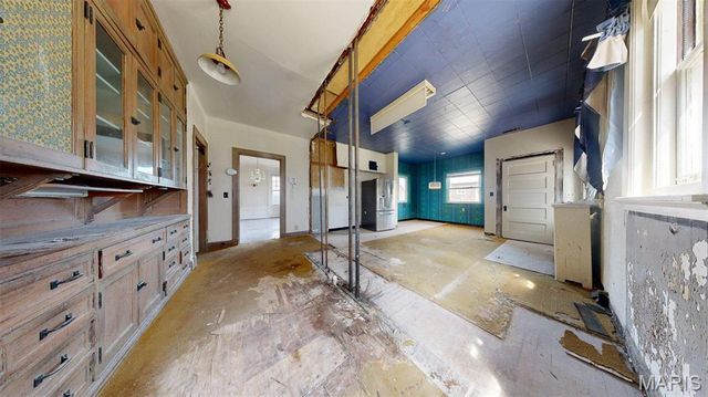 49 Kingsbury Place, St Louis, MO 63112