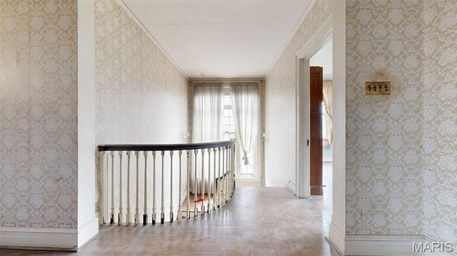 49 Kingsbury Place, St Louis, MO 63112