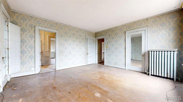 49 Kingsbury Place, St Louis, MO 63112