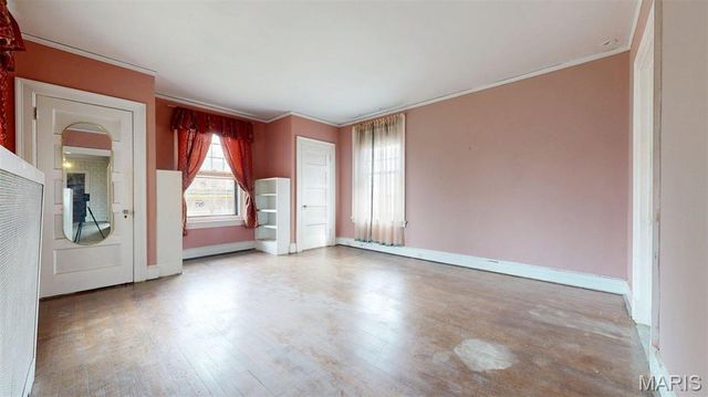 49 Kingsbury Place, St Louis, MO 63112