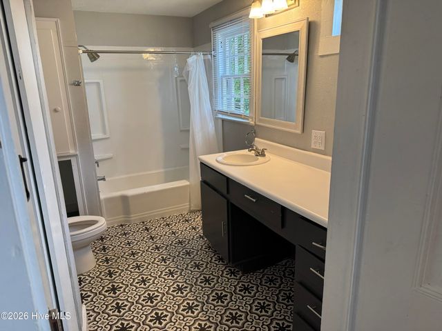 421 E 2nd Street, Washington, NC 27889