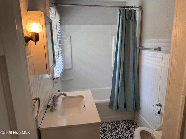 421 E 2nd Street, Washington, NC 27889
