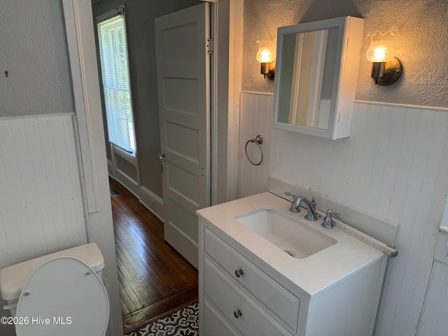 421 E 2nd Street, Washington, NC 27889